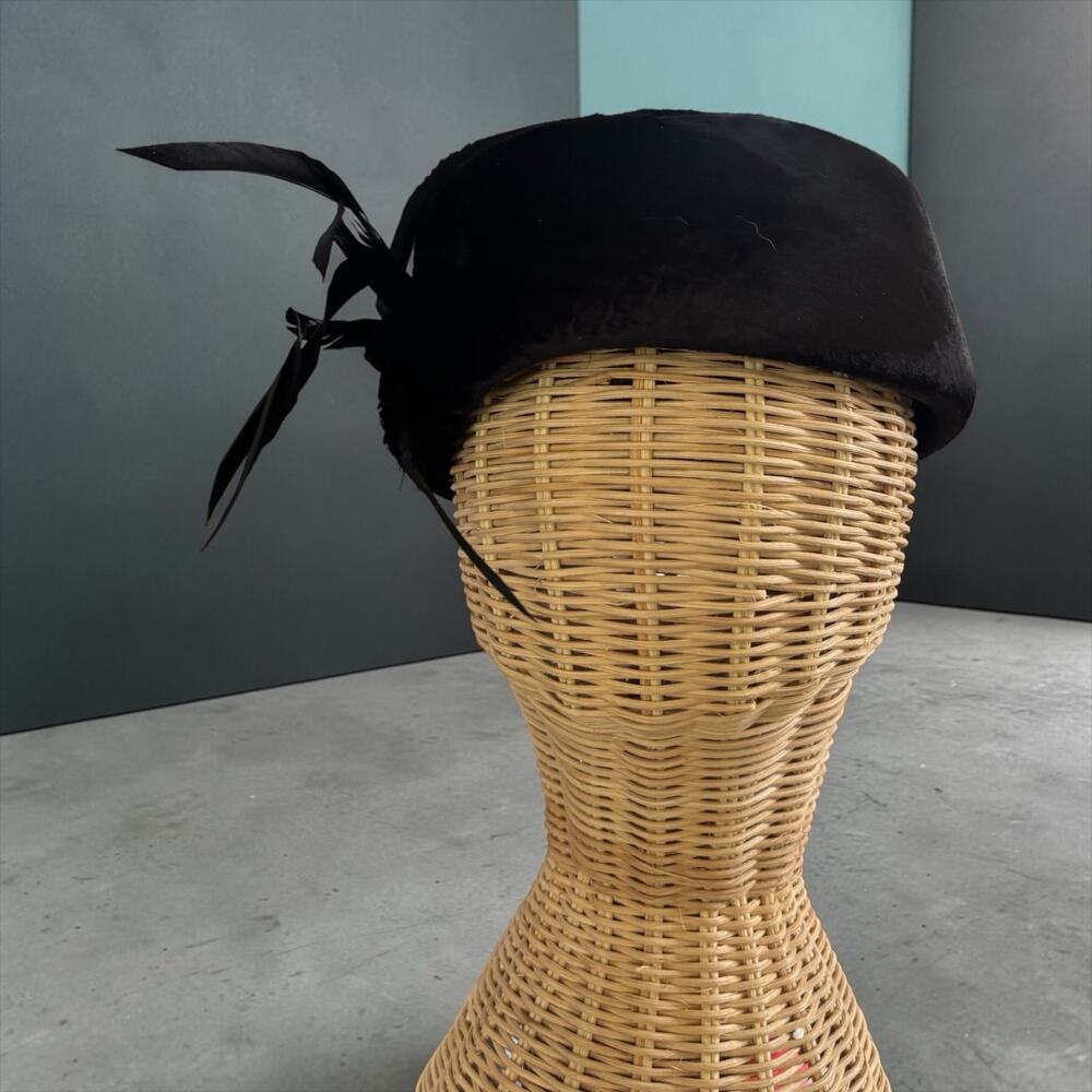 Vintage Black Velvet Pillbox Hat Feather Cocktail Fascinator Jackie O Gothic